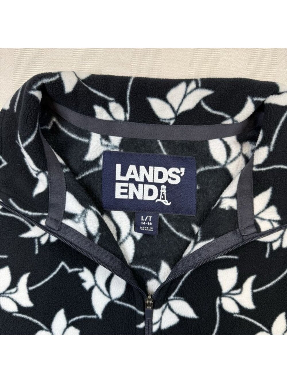 Lands' End Women's Quarter Zip Fleece Large/Tall Blue and White Floral Pullover - Picture 5 of 12